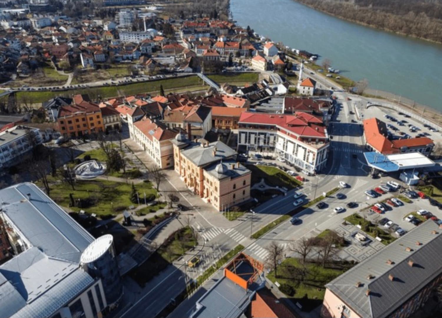 "Izborni kriminal" u Brčkom: Četiri osobe u pritvoru - slika 1