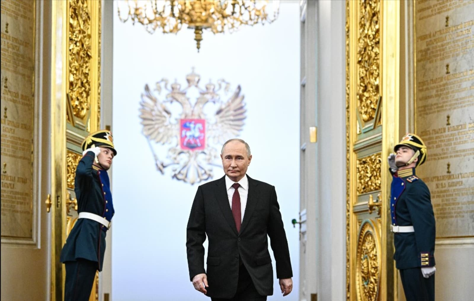 Putin prijeti: Sravnit ćemo Kijev - slika 1