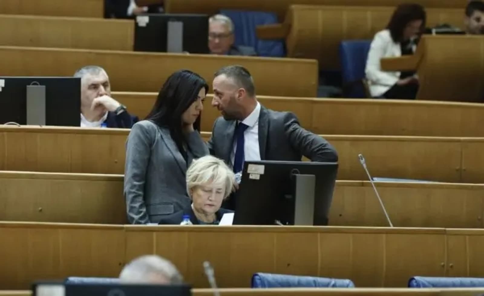 Vulić i Kojić podnijeli krivičnu prijavu protiv Mahmutovića "zbog podstrekavanja na ubistvo" - slika 1
