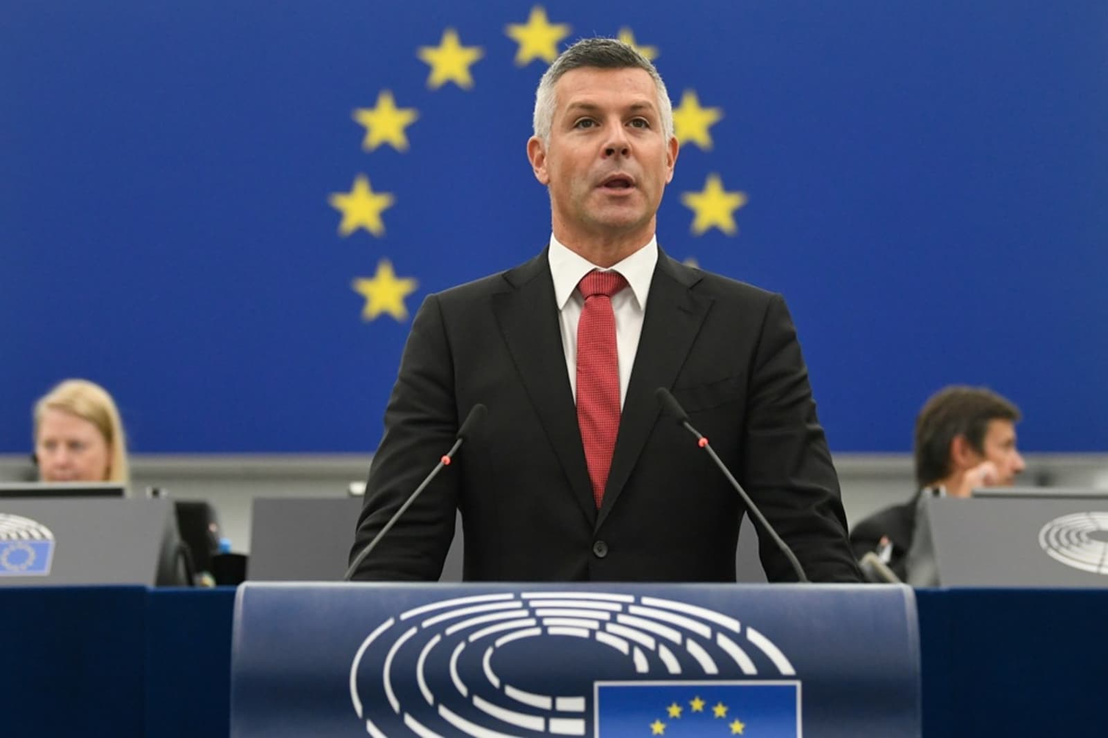 Nemec: Slovenija treba uvesti sankcije Dodiku - slika 1