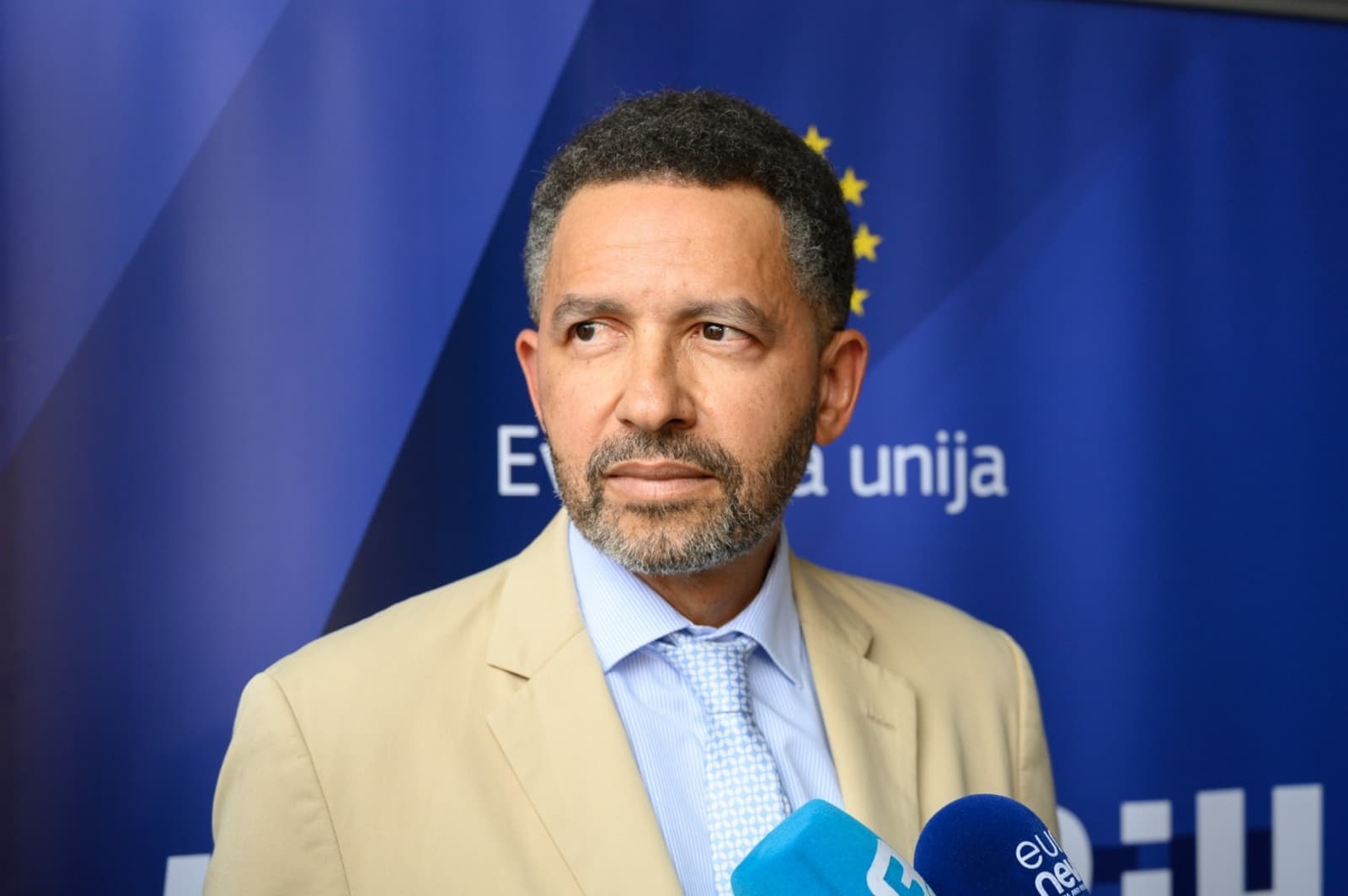 EU donirala 15 terenskih vozila Centru za uklanjanje mina u BiH - slika 3