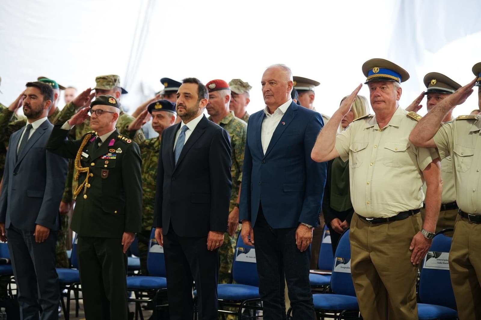 Helez predstavio novo oruđe Oružanih snaga BiH - slika 3