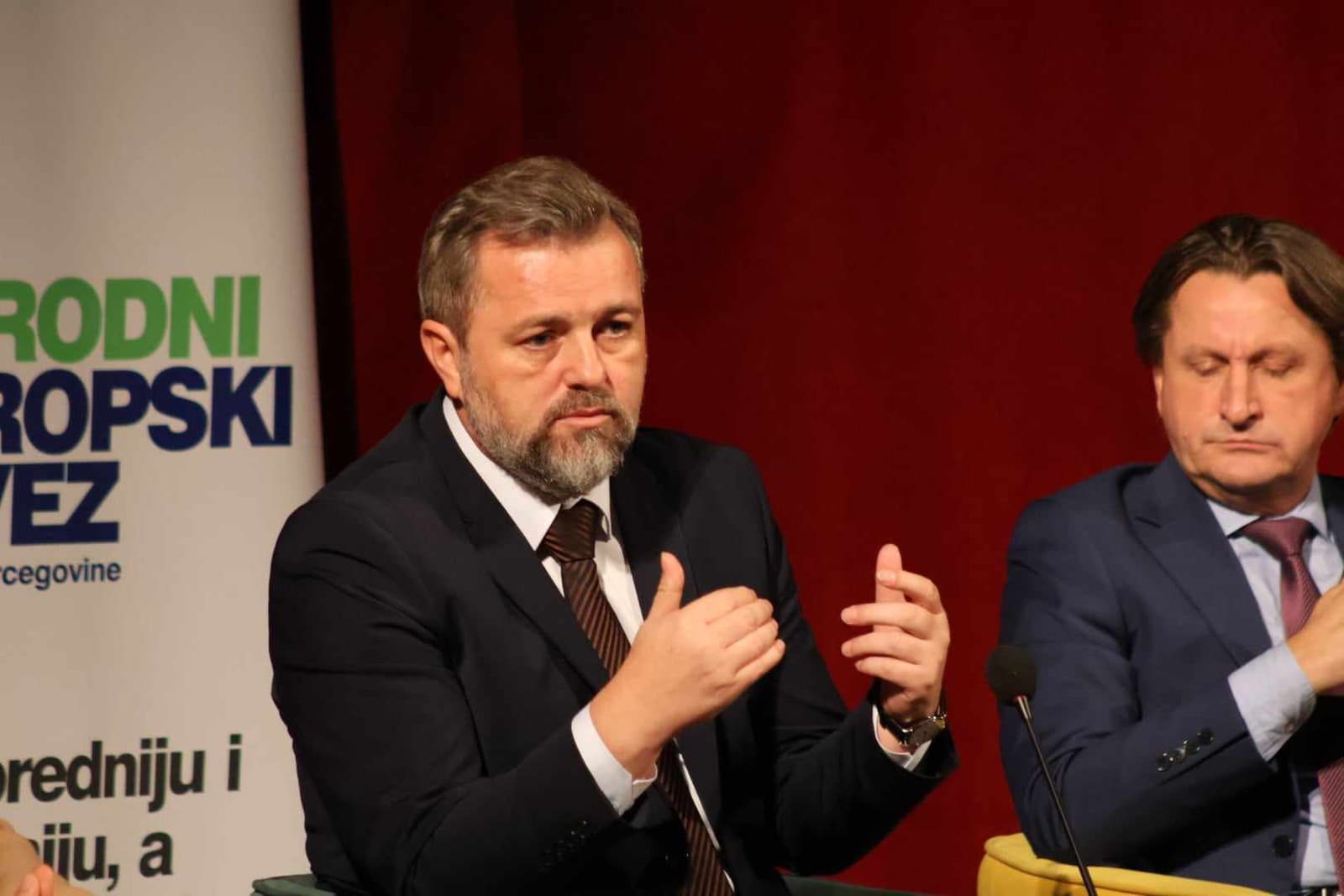 Ogrešević traži objašnjenje: Javnost mora znati zašto je ukinut pritvor Dodiku - slika 1