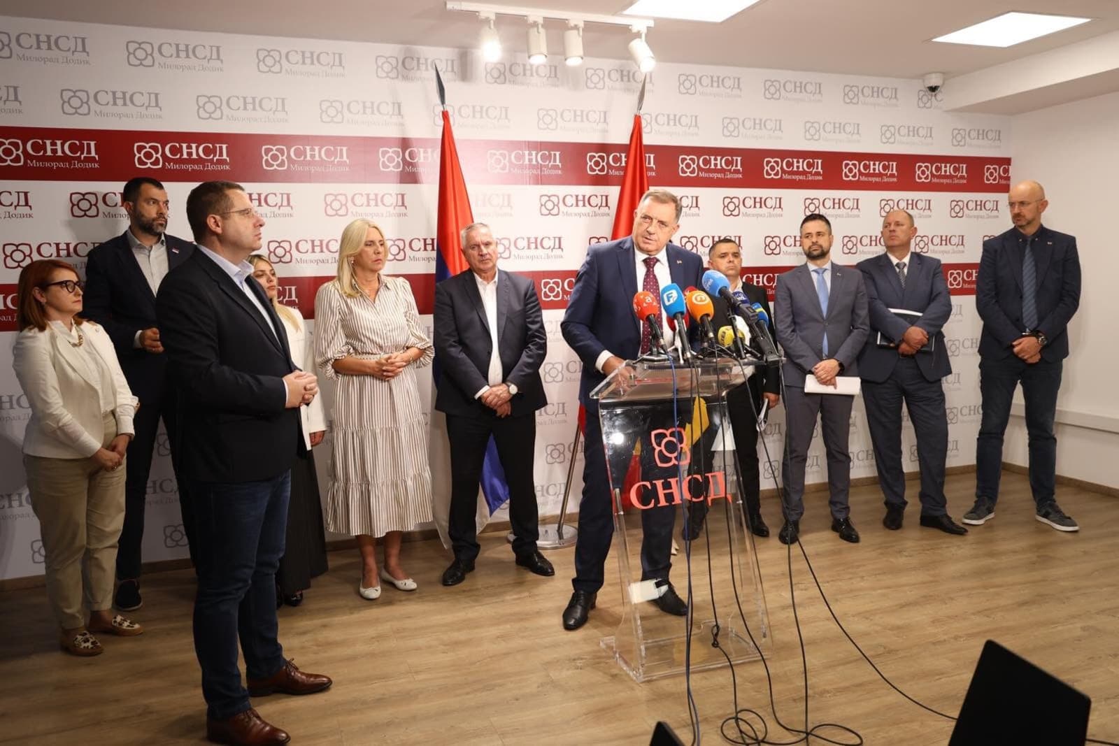 Dodik najavio da Ustavni sud Rs neće poništiti referendum - slika 1