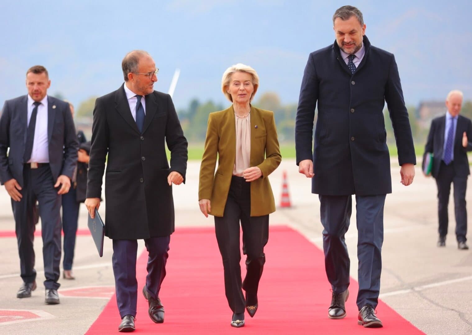Predsjednica Evropske komisije Ursula von der Leyen stigla u BiH - slika 1