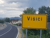 Rijedak politički presedan u BiH: U istom selu pet gradskih vijećnika