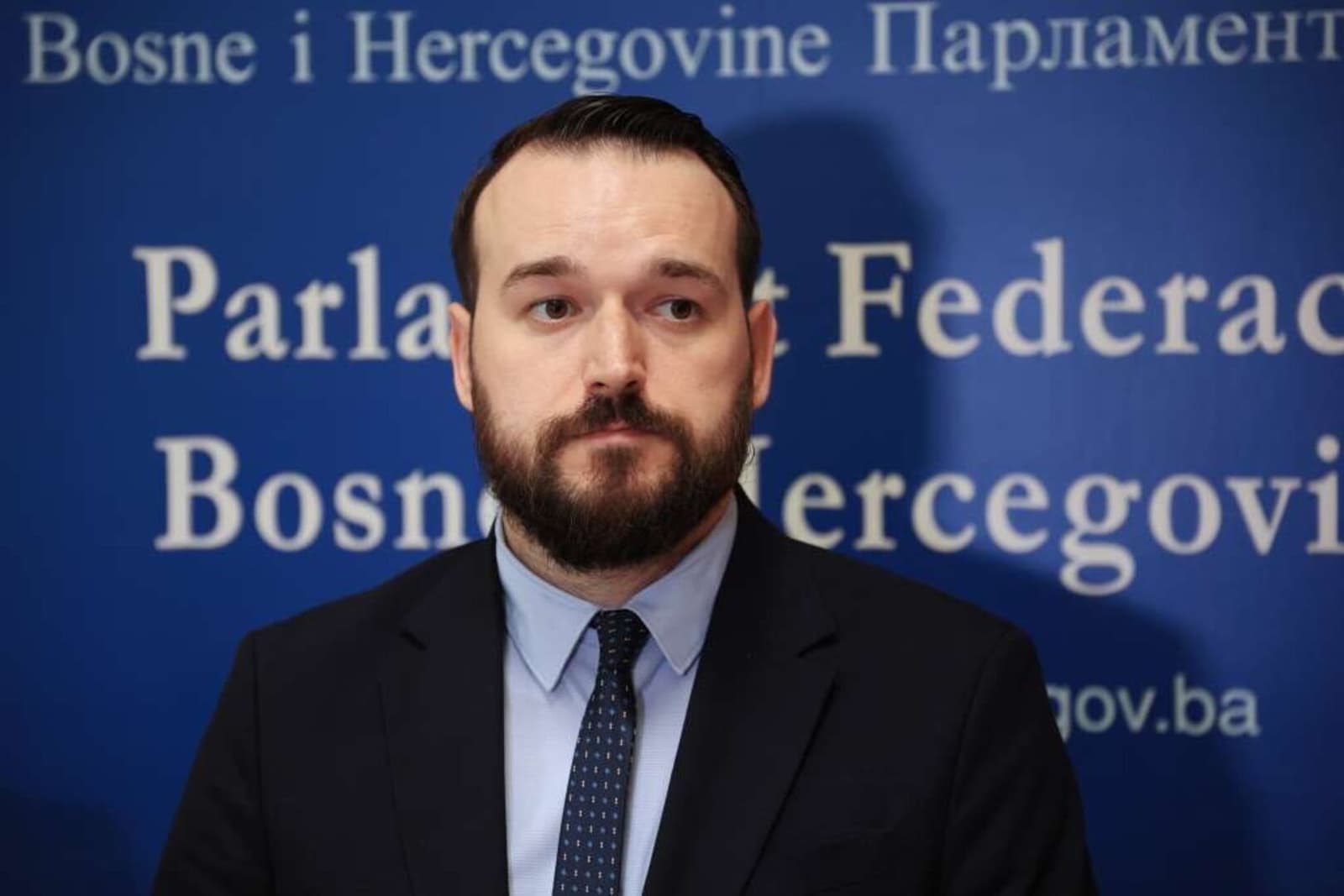 Čavalić: Rezerve nafte su minimalne zbog troškova na birokratiju! - slika 1