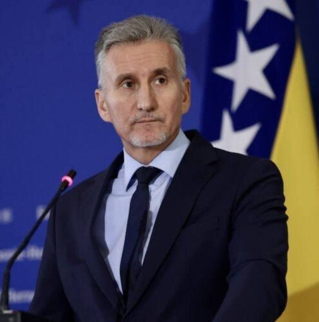 KEMAL ADEMOVIĆ OBJAVIO DA JE IZAŠAO IZ NiP-a - slika 1
