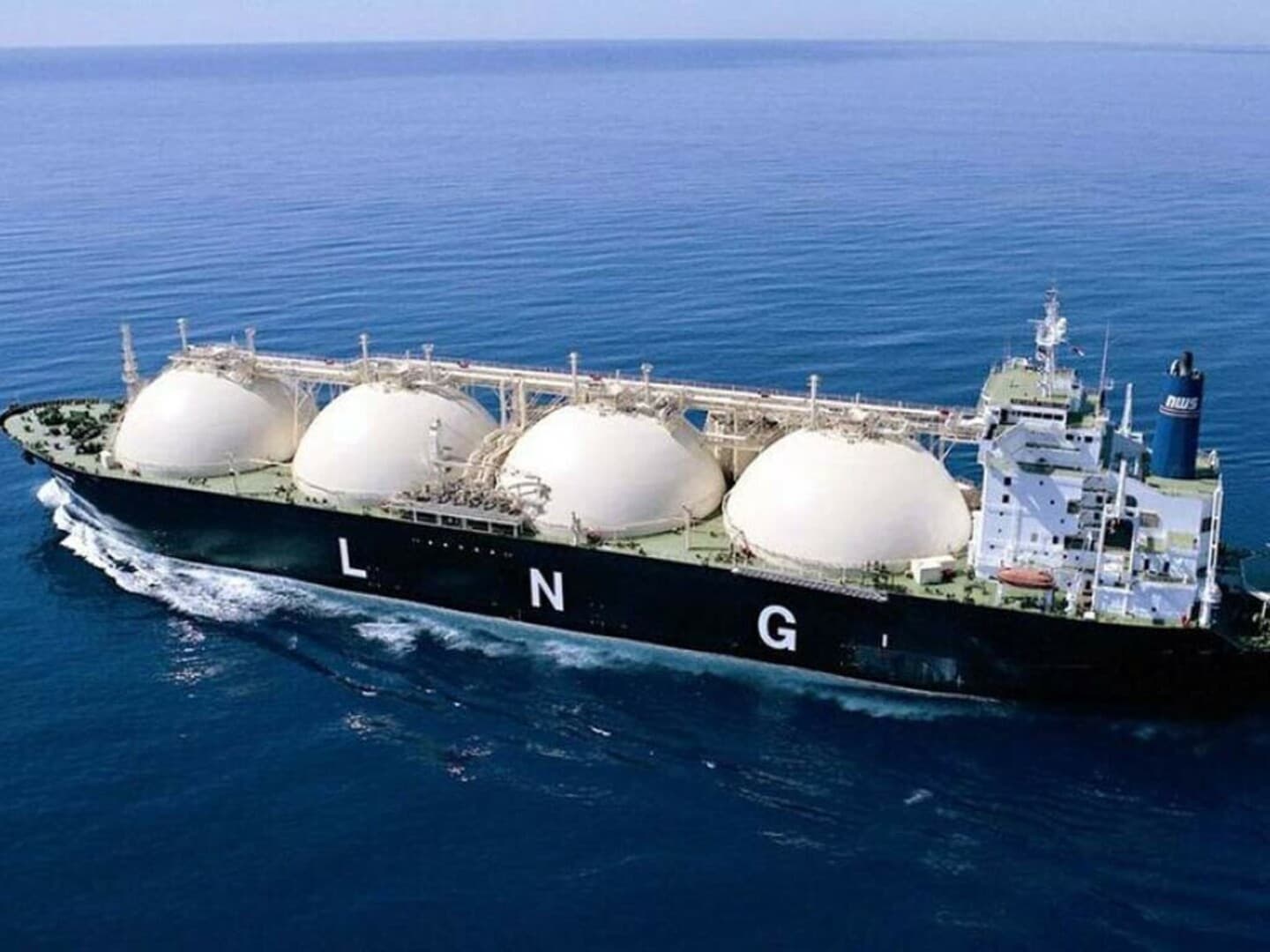 LNG nema gdje: Terminal na Krku zakupljen narednih 13 godina! - slika 1